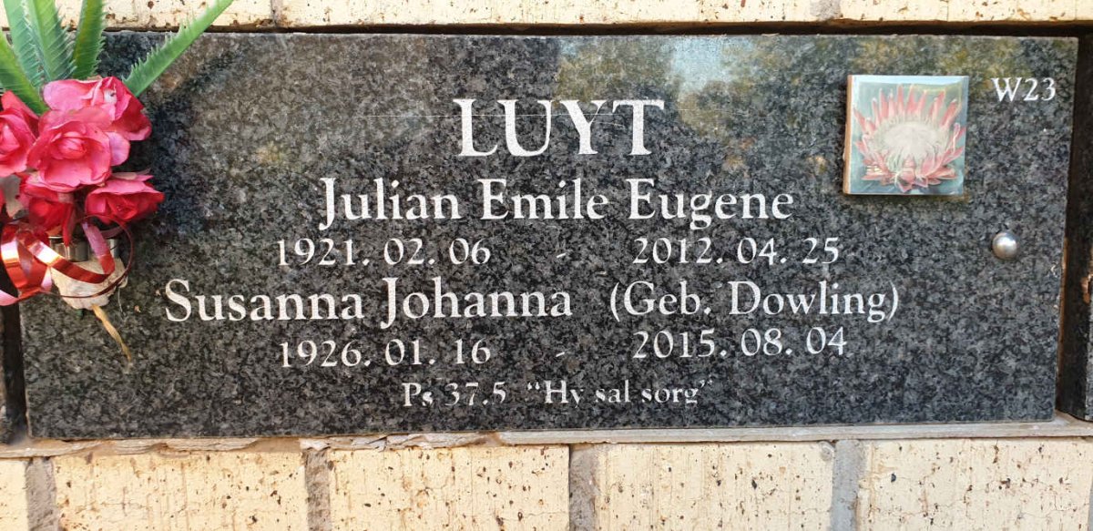 LUYT Julian Emile Eugene 1921-2012 &amp; Susanna Johanna DOWLING 1926-2015