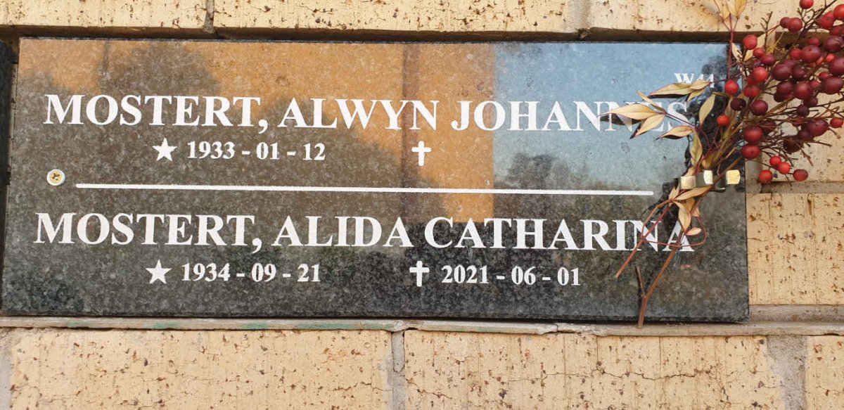MOSTERT Alwyn Johannes 1933- &amp; Alida Catharine 1934-2021