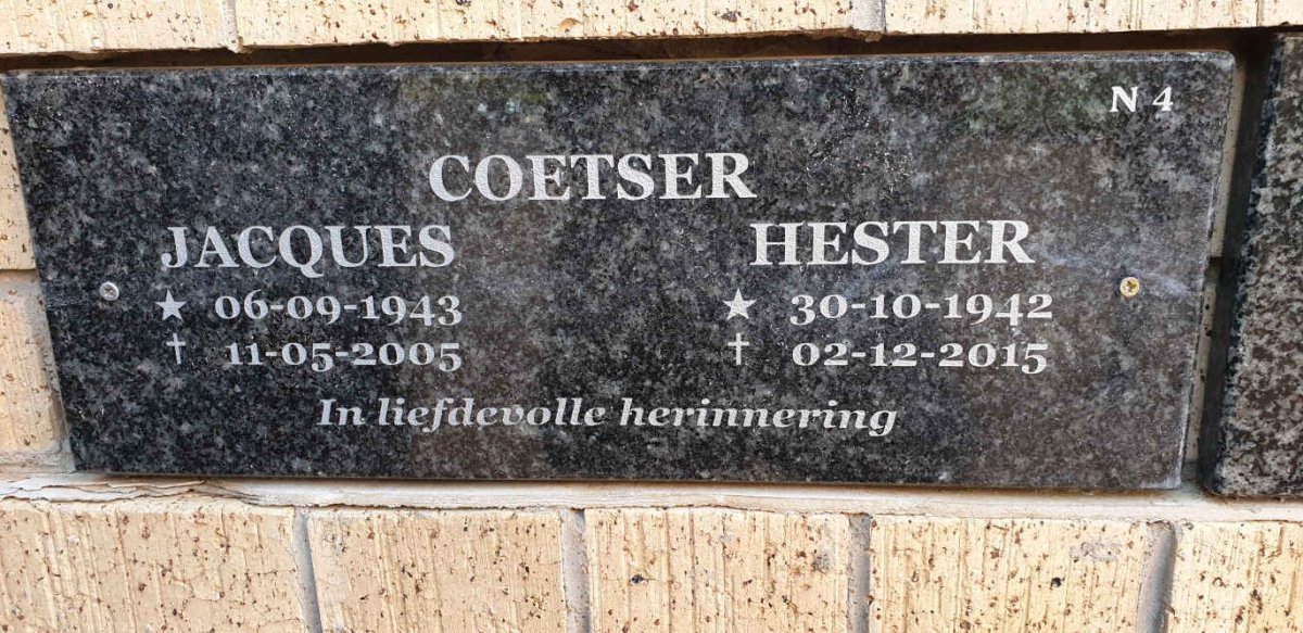 COETSER Jacques 1943-2005 &amp; Hester 1942-2015