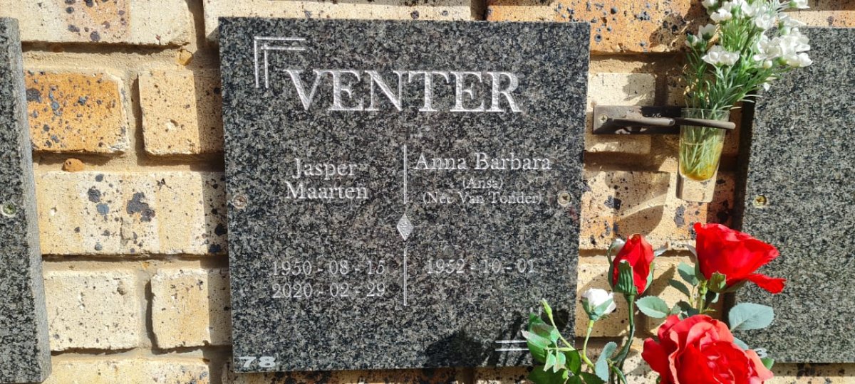 VENTER Jasper Maarten 1950-2020 &amp; Anna Barbara VAN TONDER 1952-
