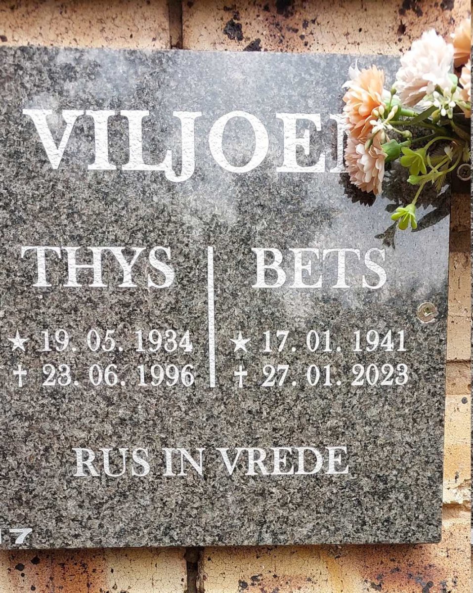 VILJOEN Thys 1934-1996 &amp; Bets 1941-2023