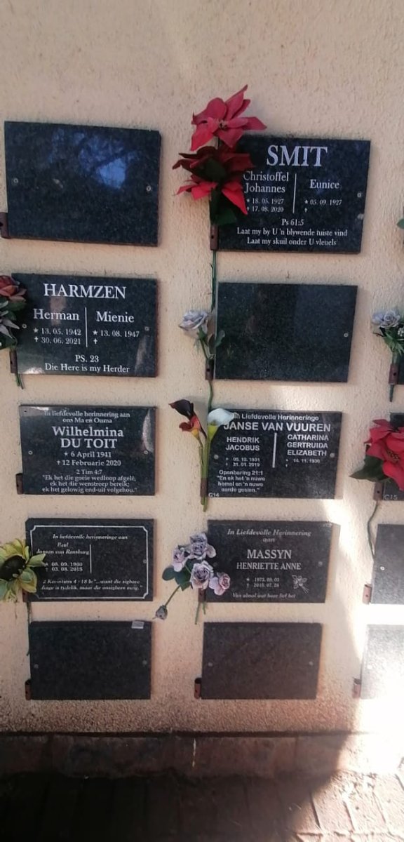 SMIT :: HARMZEN :: DU TOIT :: JANSEN VAN RENSBURG :: SMIT :: MASSYN :: JANSE VAN VUUREN