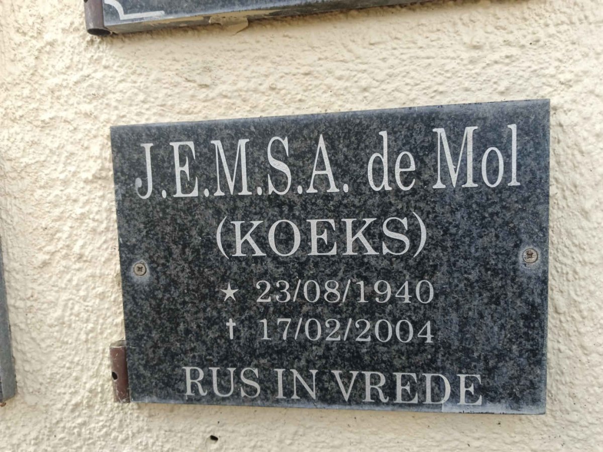 MOL J.E.M.S.A., de 1940-2004