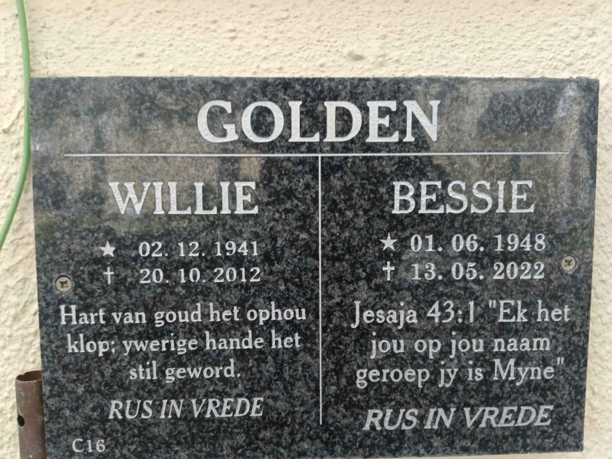 GOLDEN Willie 1941-2012 & Bessie 1948-2022