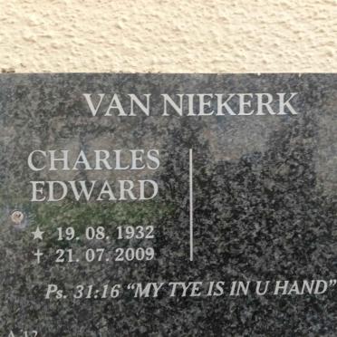 NIEKERK Charles Edward, van 1932-2009