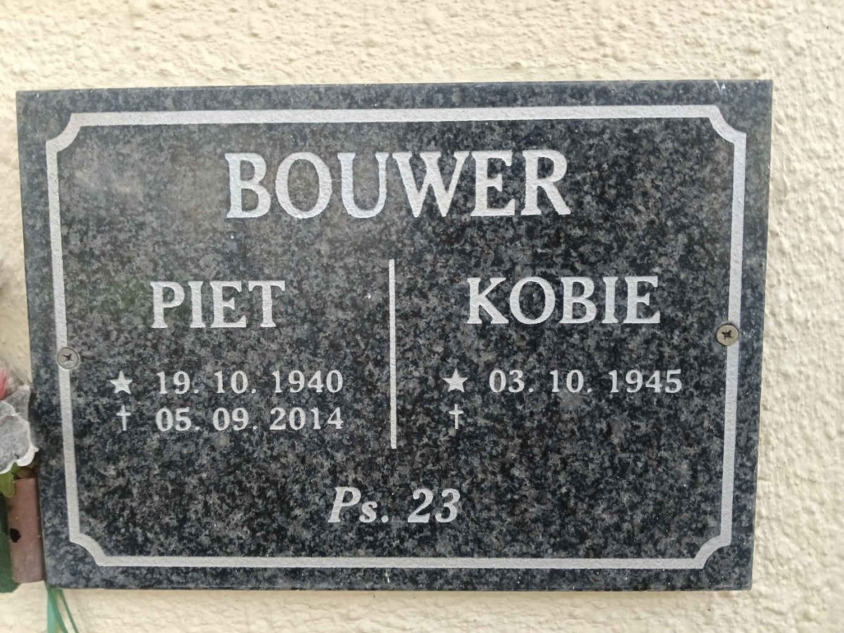 BOUWER Piet 1940-2014 & Kobie 1945- 
