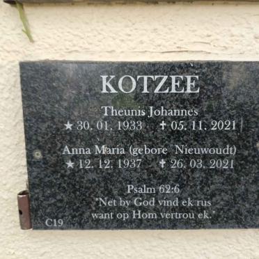 KOTZEE Theunis Johannes 1933-2021 & Anna Maria NIEUWOUDT 1937-2021