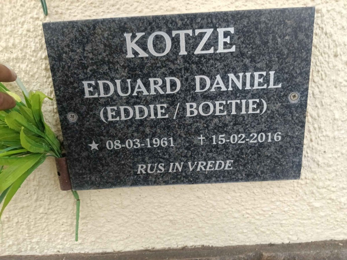 KOTZE Eduard Daniel 1961-2016