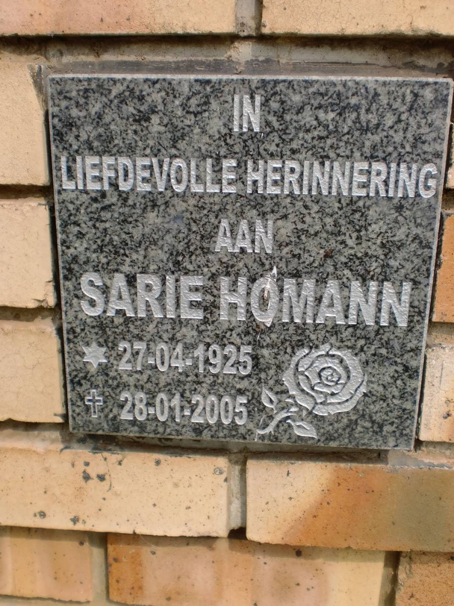 HOMANN Sarie 1925-2005