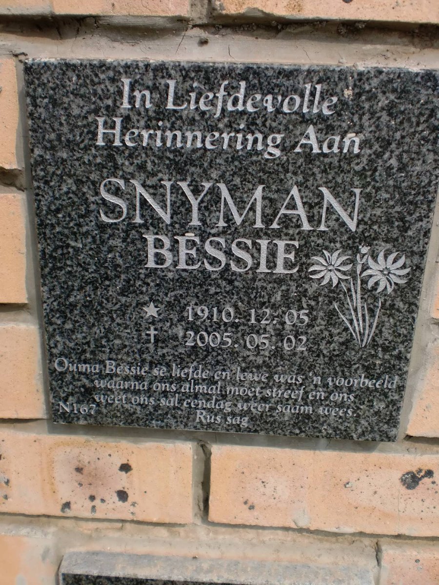 SNYMAN Bessie 1910-2005