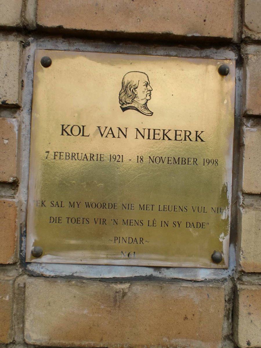 NIEKERK Kol, van 1921-2998