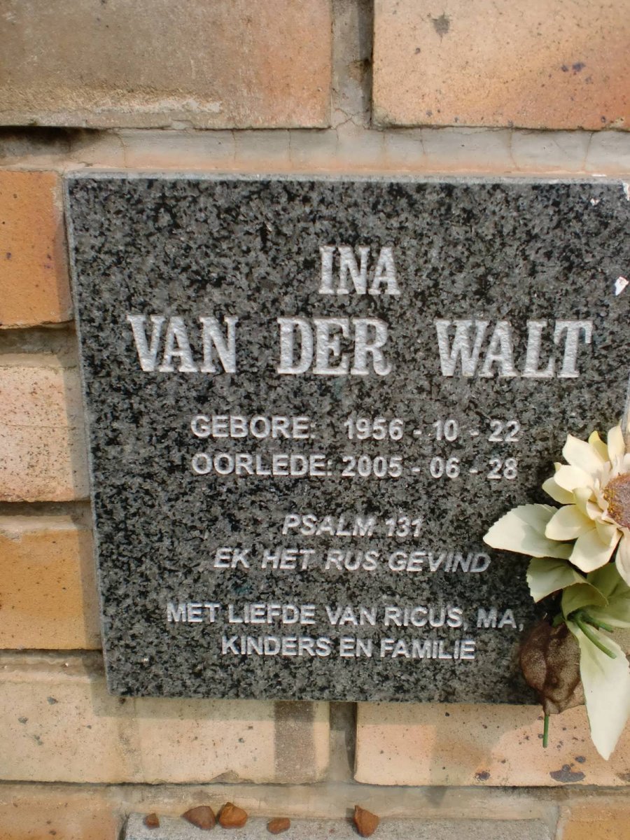 WALT Ina, van der 1956-2005
