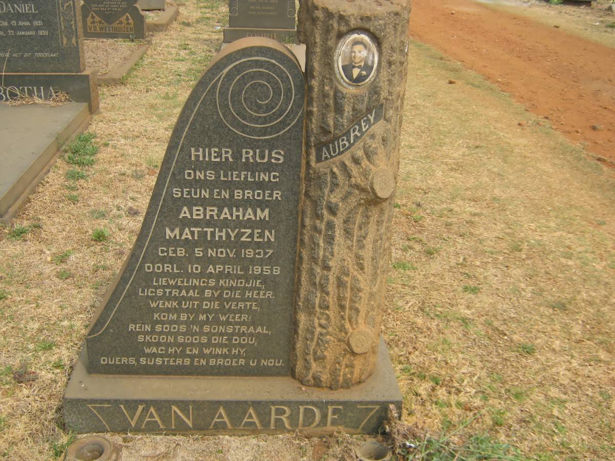AARDE Abraham Matthyzen, van 1937-1958
