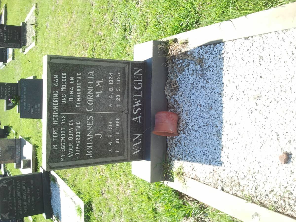 ASWEGEN Johannes J., van 1918-1988 &amp; Cornelia M.M. 1924-1995