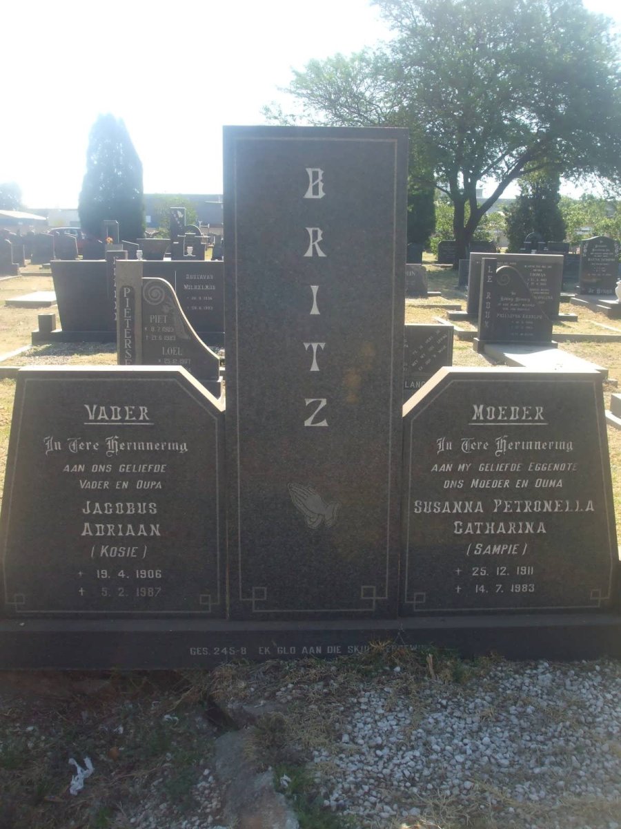 BRITZ Jacobus Adriaan 1906-1987 &amp; Susanna Petronella Catharina 1911-1983