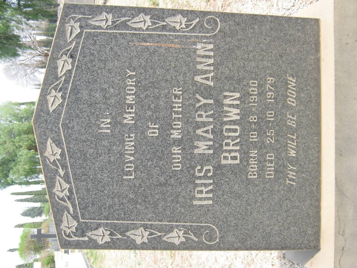 BROWN Iris Mary Ann 1900-1979