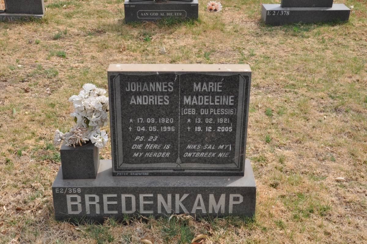 BREDENKAMP Johannes Andries 1920-1996 &amp; Marié Madeleine DU PLESSIS 1921-2005