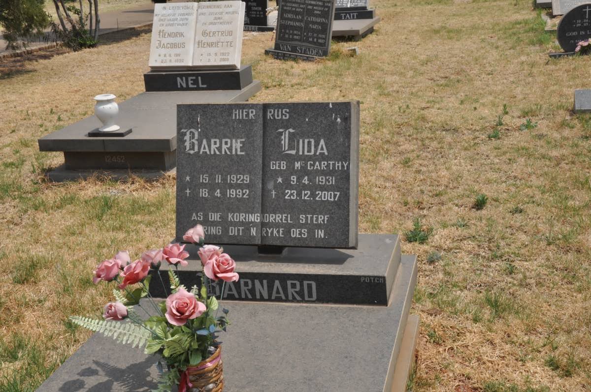 BARNARD Barrie 1929-1992 &amp; Lida  MC CARTHY 1931-2007