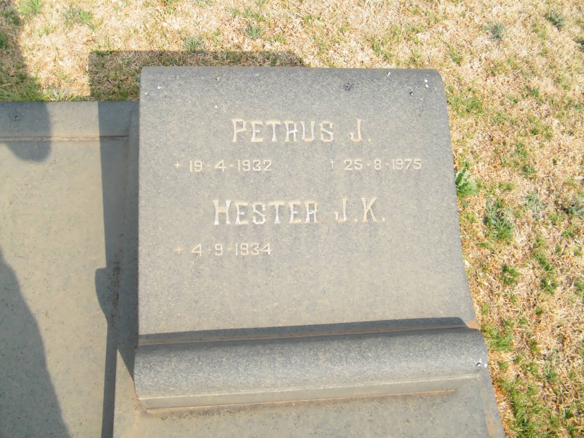 BASSON Petrus J. 1932-1975 &amp; Hester J.K. 1934-