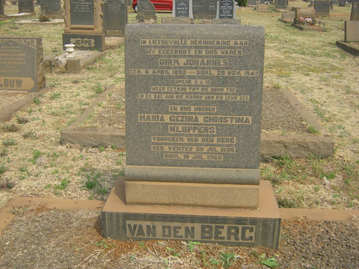 BERG Dirk Johannes, van den 1892-1949 :: KLOPPERS Maria Gezina Christina voorheen VAN DEN BERG nee VENTER 1896-1968