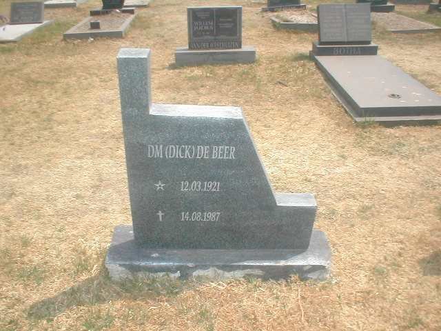 BEER D.M., de 1921-1987