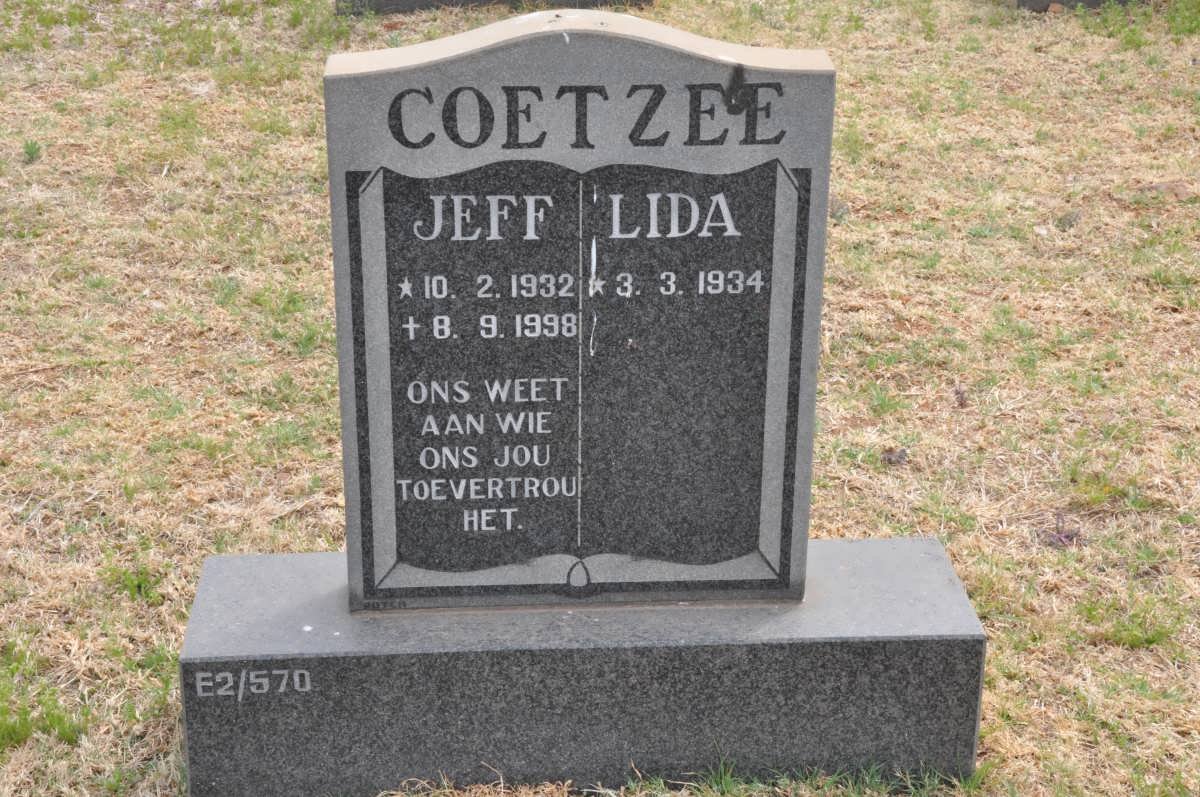 COETZEE Jeff 1932-1998 &amp; Lida 1934-