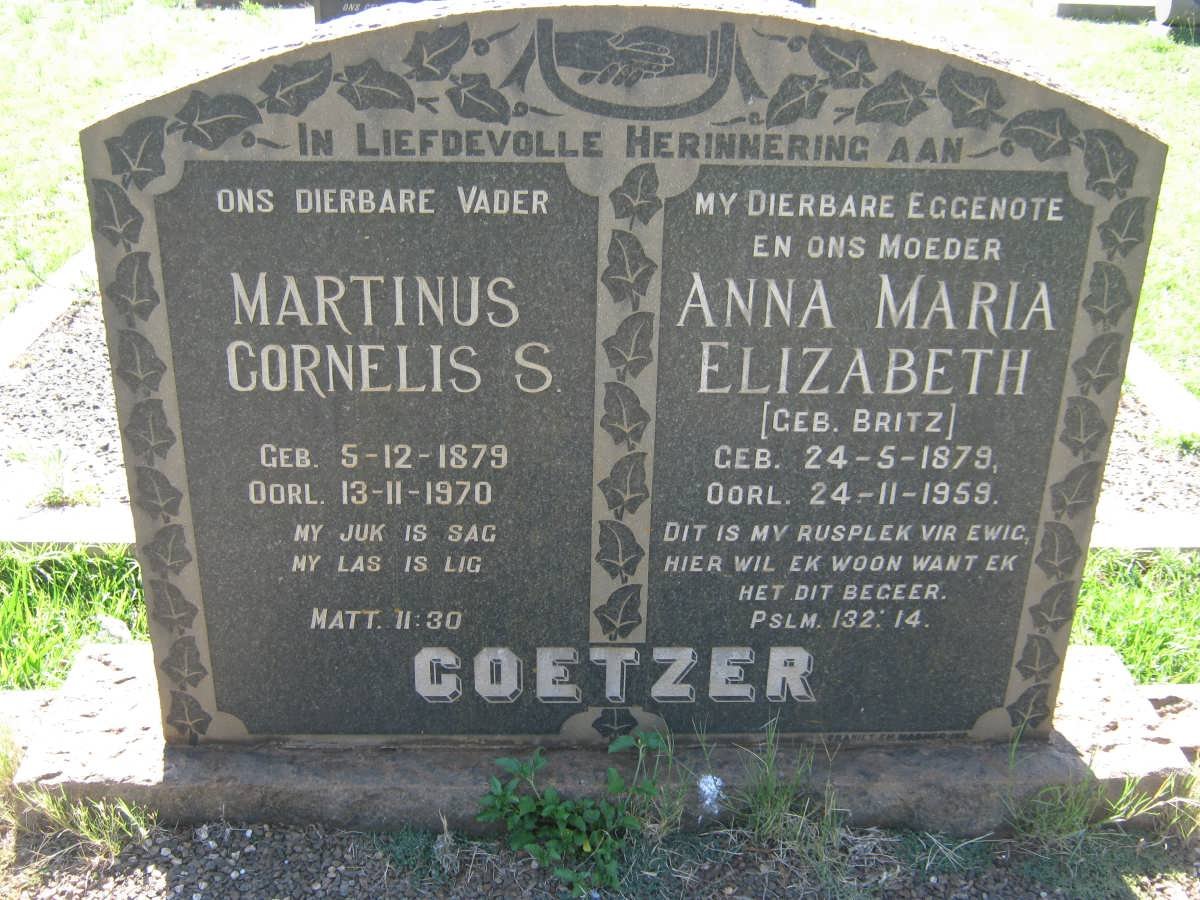 COETZER Martinus Cornelis S. 1879-1970 &amp; Anna Maria Elizabeth BRITZ 1879-1959