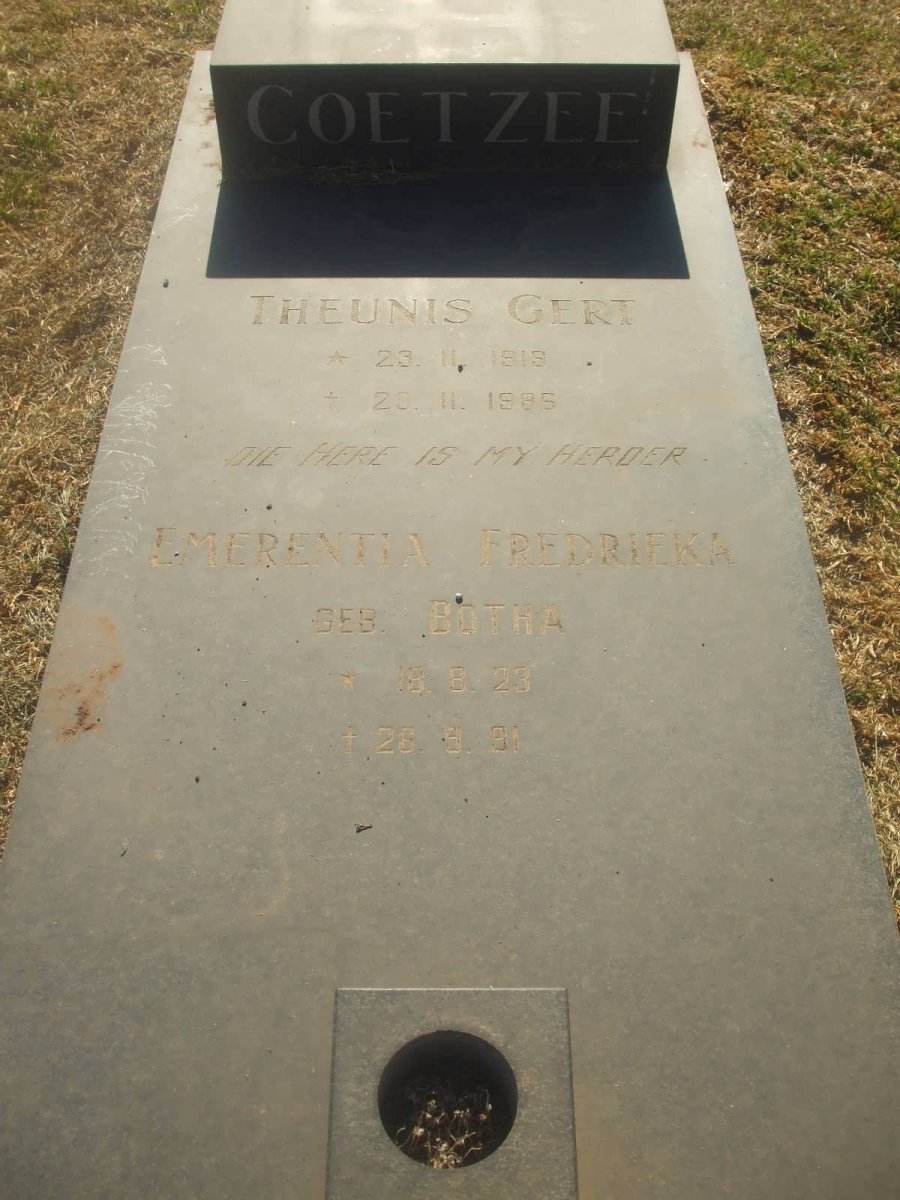 COETZEE Theunis Gert 1913-1986 &amp; Emerentia Fredrieka BOTHA 1923-1991
