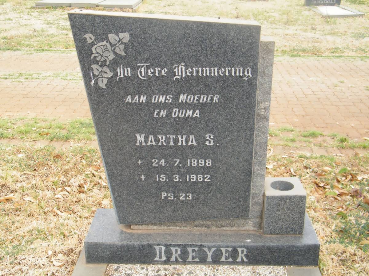 DREYER Martha S. 1898-1982