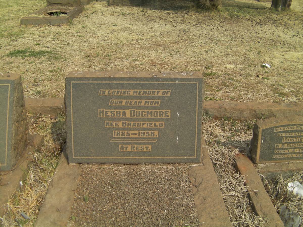 DUGMORE Hesba nee BRADFIELD 1885-1956
