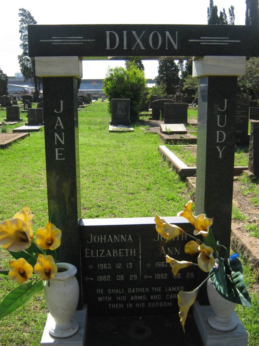 DIXON Johanna Elizabeth 1963-1982 :: DIXON Judith Ann 1967-1982