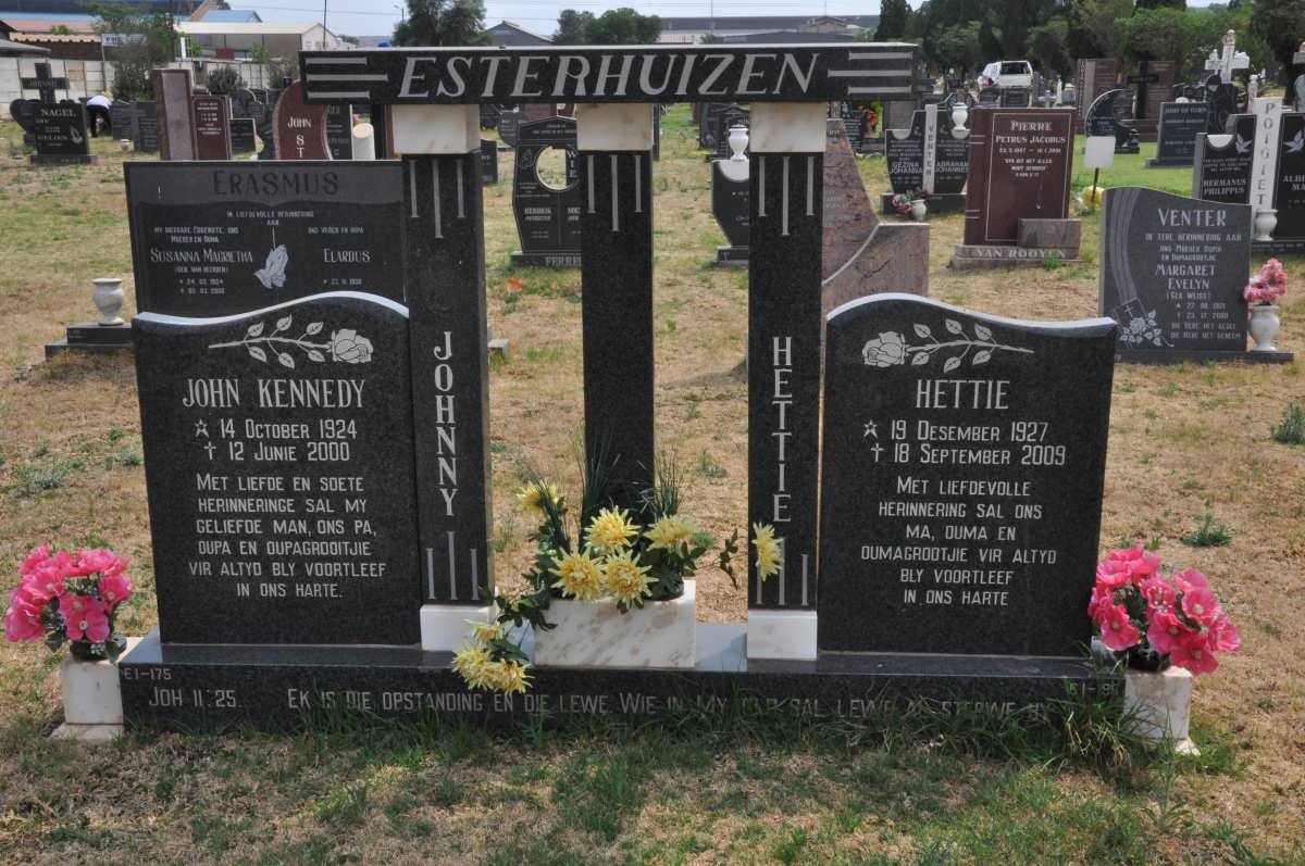 ESTERHUIZEN John Kennedy 1924-2000 &amp; Hettie 1927-2009