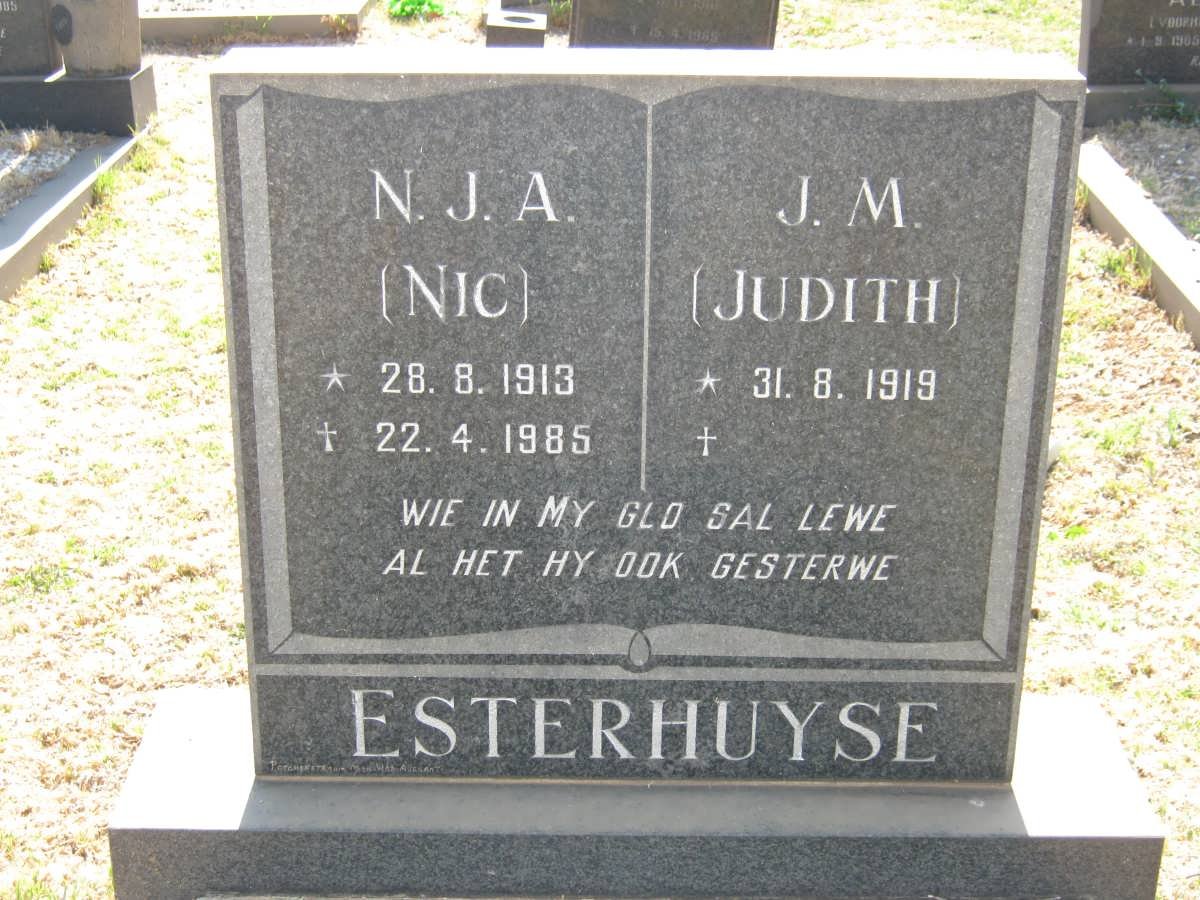 ESTERHUYSE N.J.A. 1913-1985 &amp; J.M. 1919-