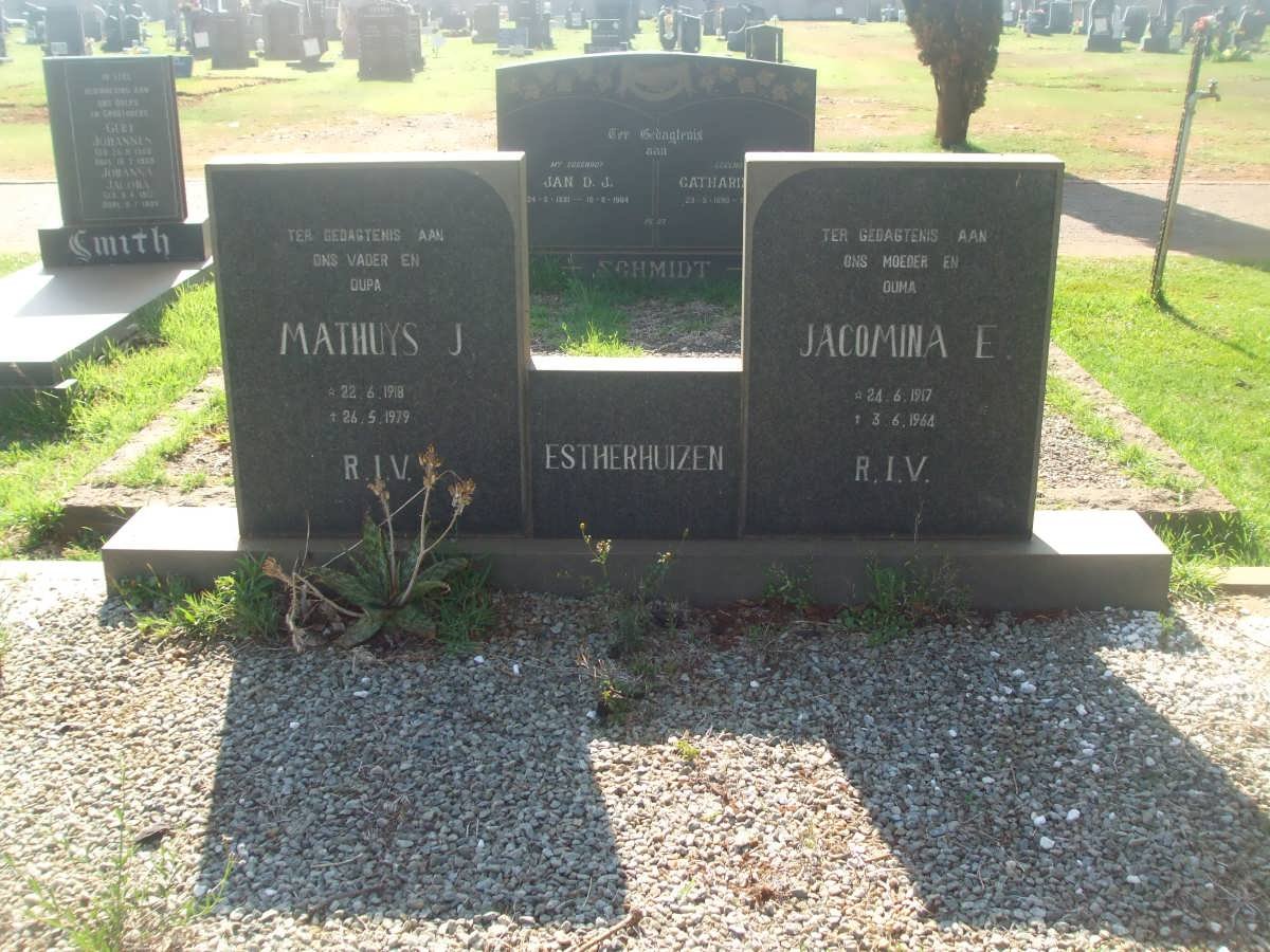 ESTERHUIZEN Mathuys J. 1918-1979 &amp; Jacomina E. 1917-1964
