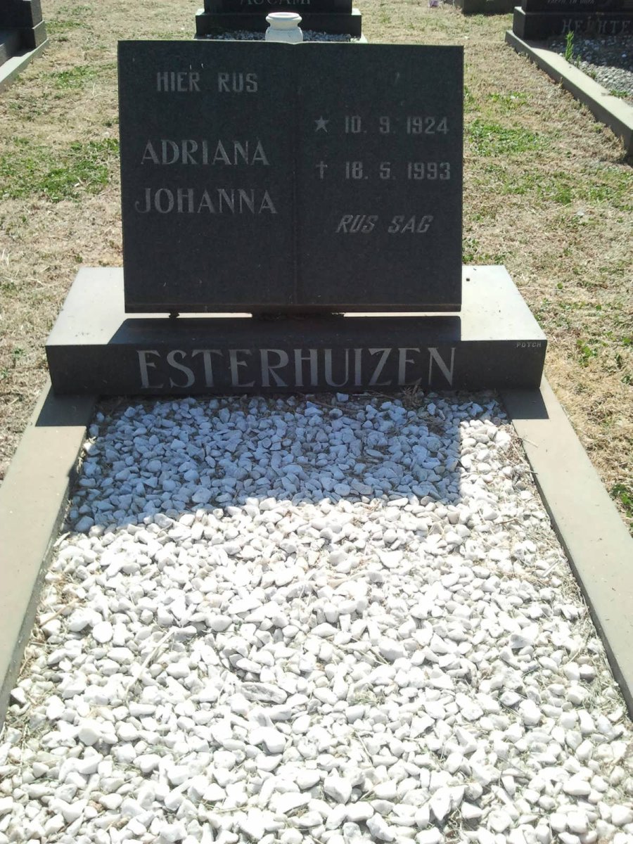 ESTERHUIZEN Adriana Johanna 1924-1993