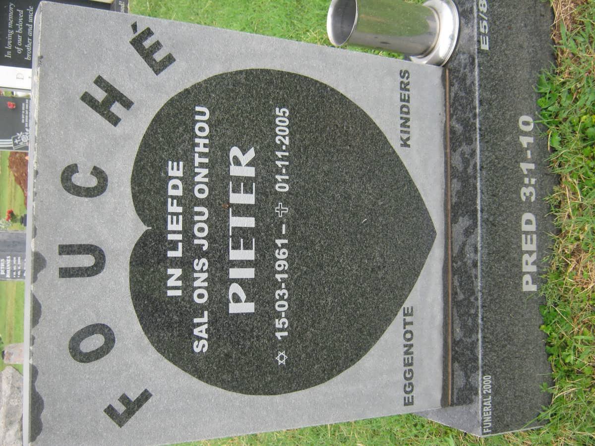 FOUCHÉ Pieter 1961-2005