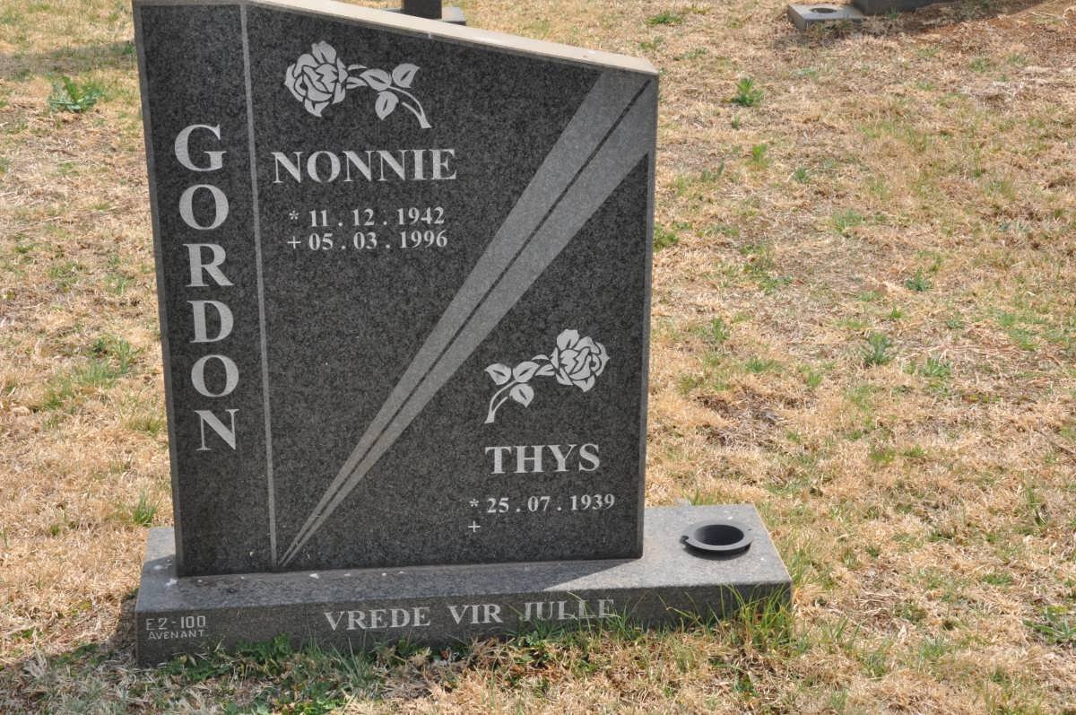 GORDON Thys 1939- &amp; Nonnie 1942-1996