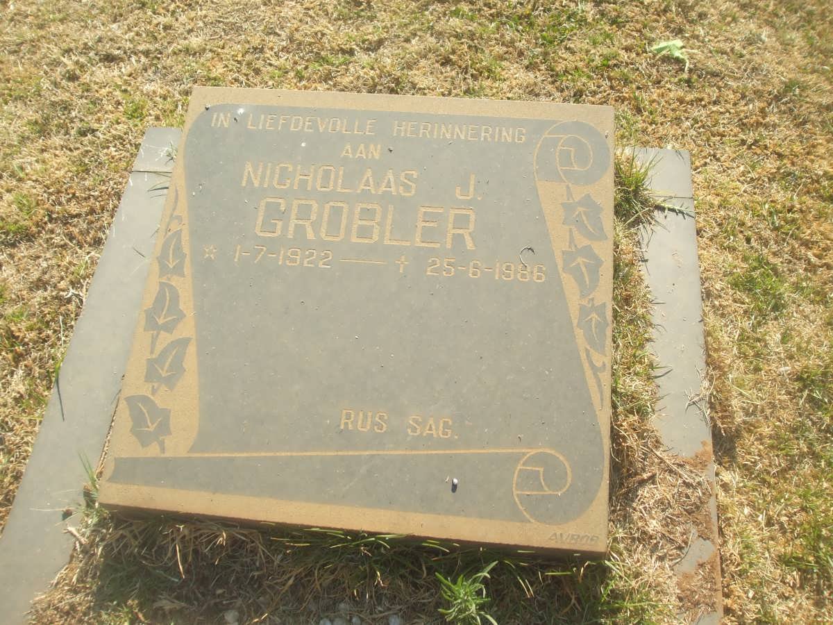 GROBLER Nicholaas J. 1922-1986