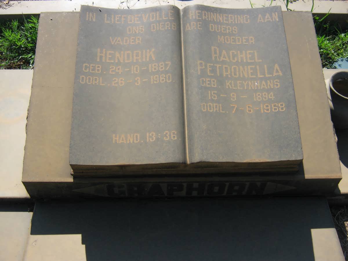 GRAPHORN Hendrik 1887-1960 &amp; Rachel Petronella KLEYNHANS 1894-1968