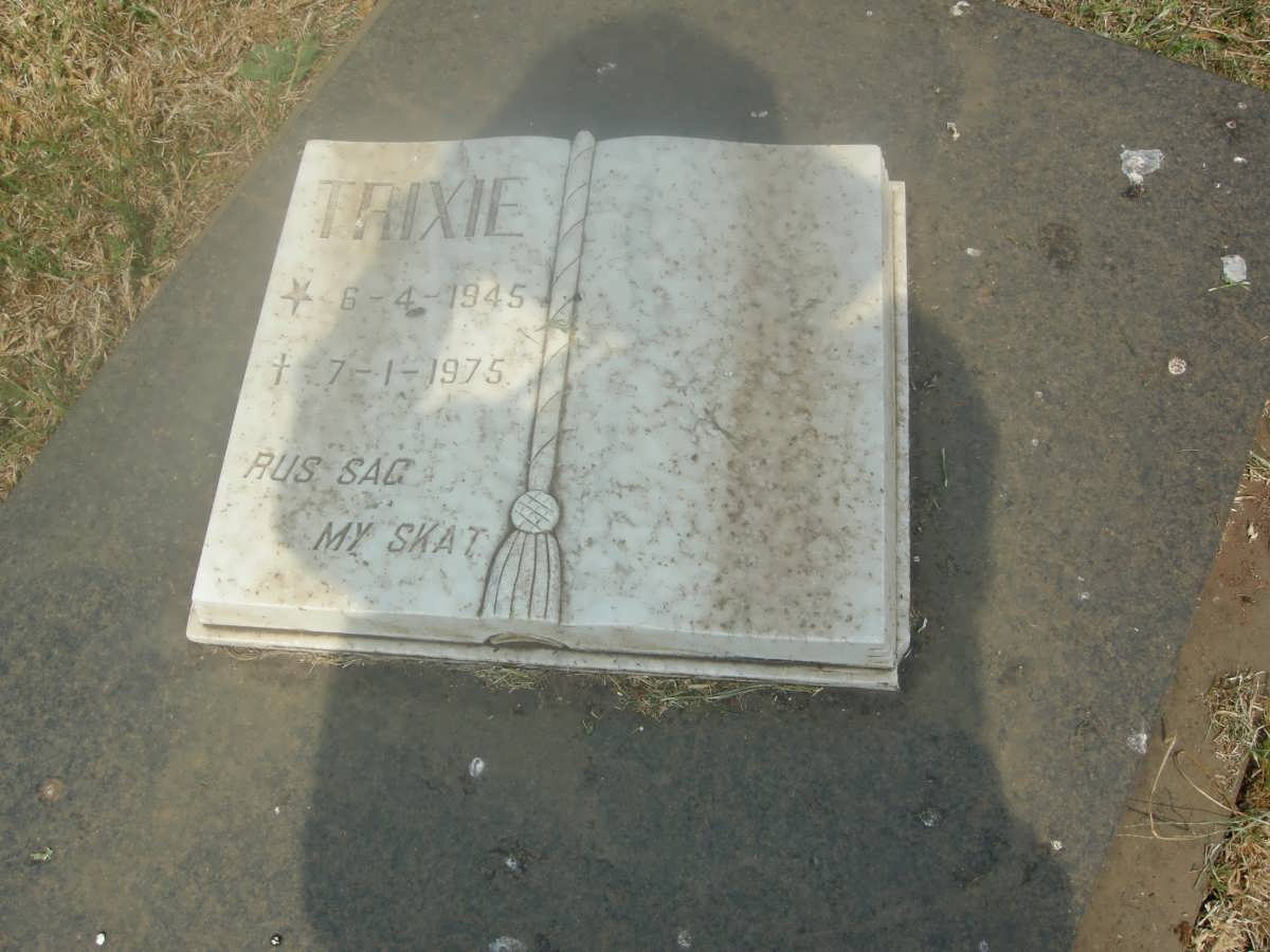 GROBLER Trixie 1945-1975