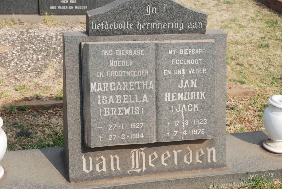 HEERDEN Jan Hendrik, van 1923-1975 &amp; Margaretha Isabella BREWIS 1927-1984