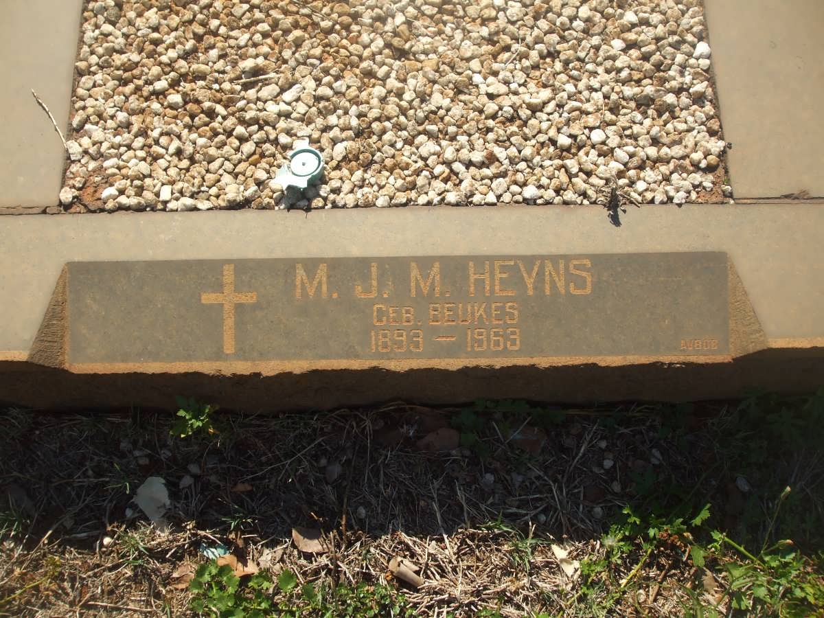 HEYNS M.J.M. nee BEUKES 1893-1969
