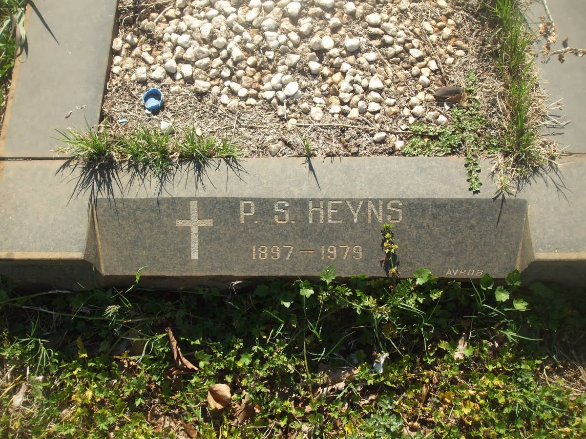 HEYNS P.S. 1897-1979