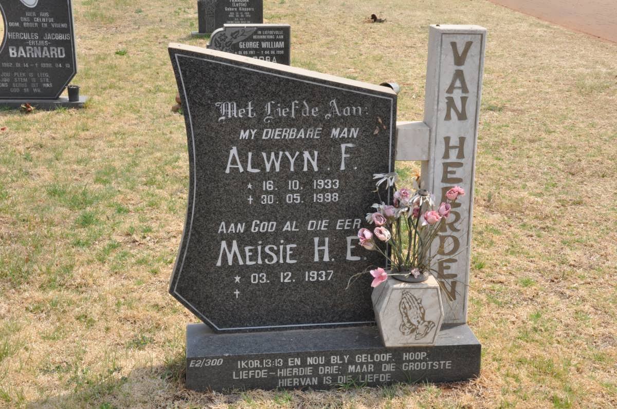 HEERDEN Alwyn F., van 1933-1998 &amp; Meisie H.E. 1937-