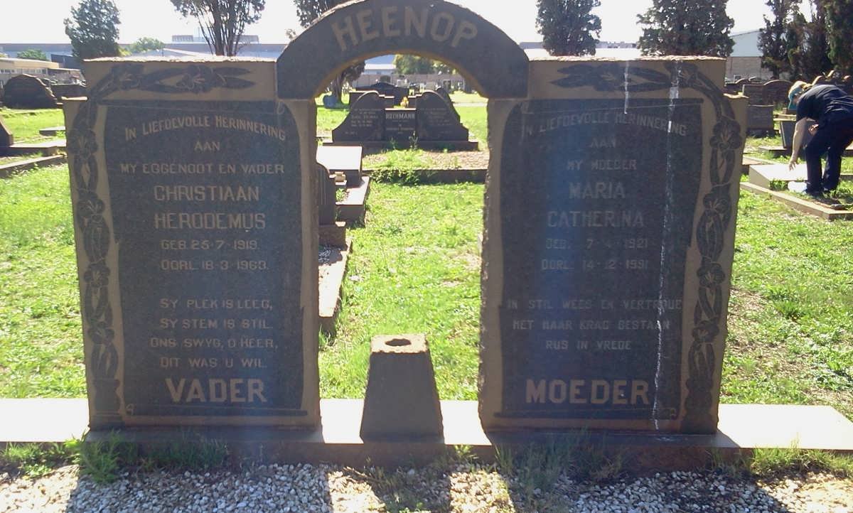 HEENOP Christiaan Herodemus 1919-1963 &amp; Maria Catherina 1921-1991