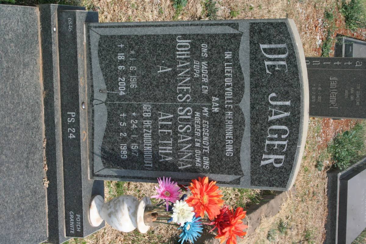 JAGER Johannes A., de 1916-2004 &amp; Susanna Aletha BEZUIDENHOUT 1917-1999