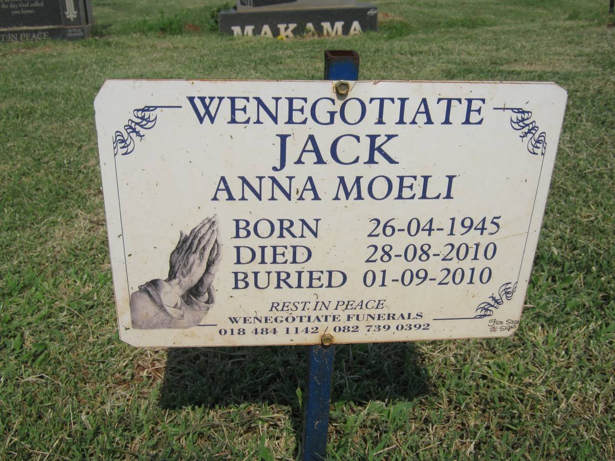 JACK Anna Moeli 1945-2010
