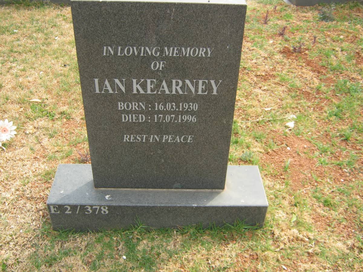 KEARNEY Ian 1930-1996