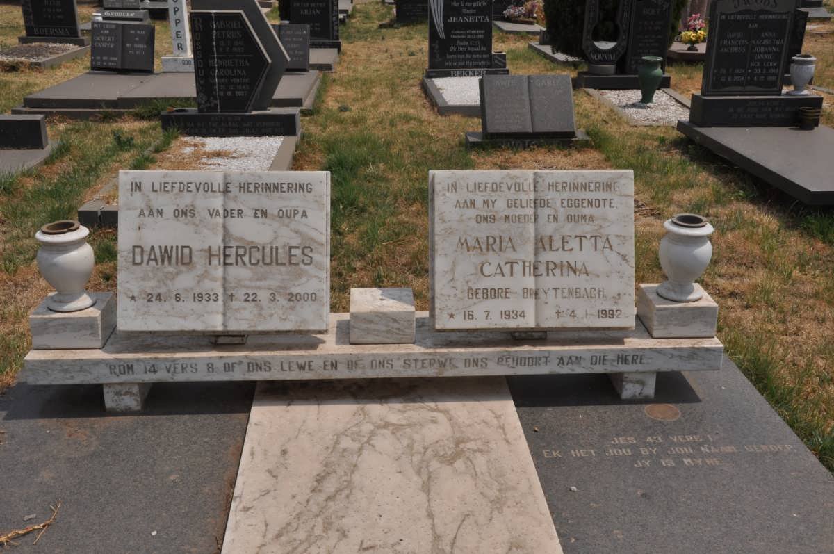 KOTZE Dawid Herculus 1933-2000 &amp; Maria Aletta Catherina BREYTENBACH 1934-1992