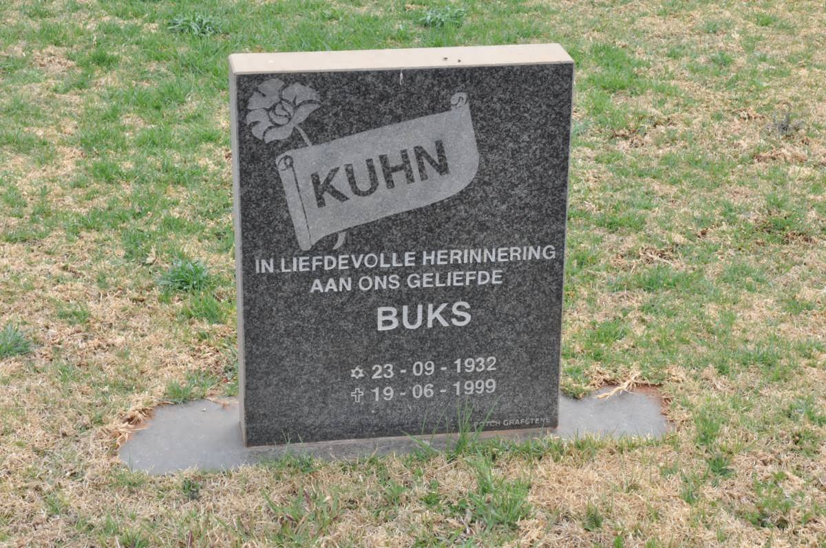 KUHN Buks 1932-1999